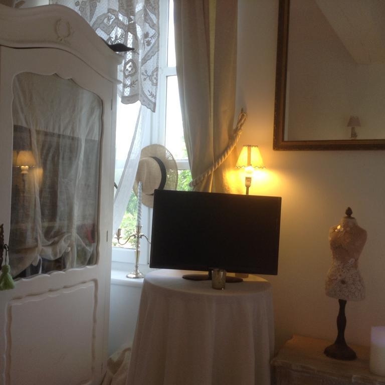 la maison du phare chambre d hôtes B&B -jacuzzi privé- shabby chic Honfleur Camera foto